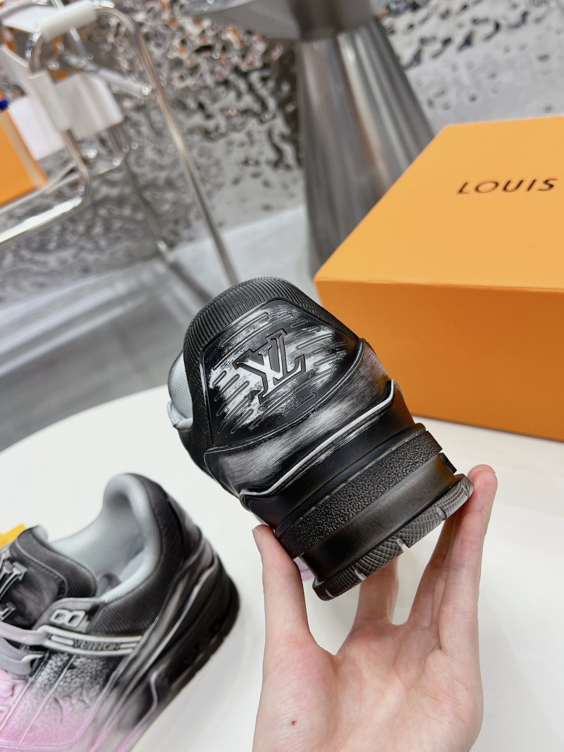 Louis Vuitton Sneakers